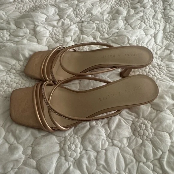 Kelly & Katie Metallic Rose Gold Strappy Slide Heels - Picture 3 of 6